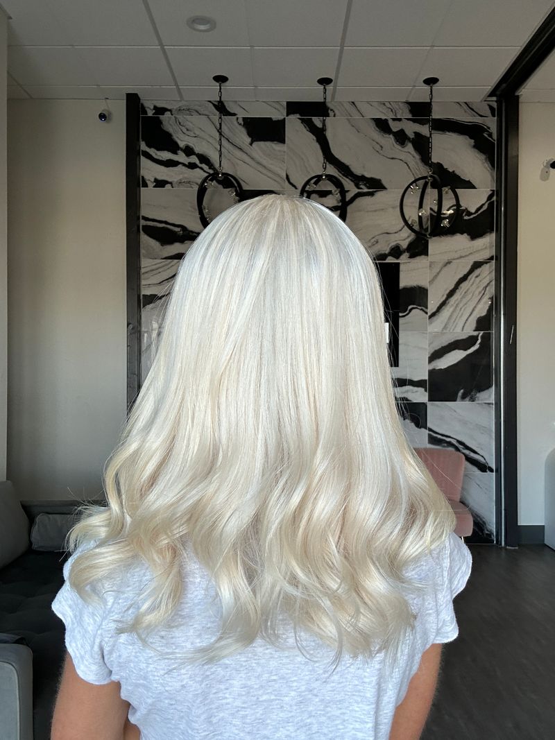 19" Nicole Silk Top Wig Ice Blonde w/ Bangs