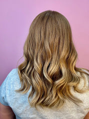19" Nicole Silk Top Wig Light Brown Babylight w/ Bangs