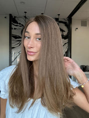 20" Divine Luxe Lace Top Wig #10 Neutral Light Brown