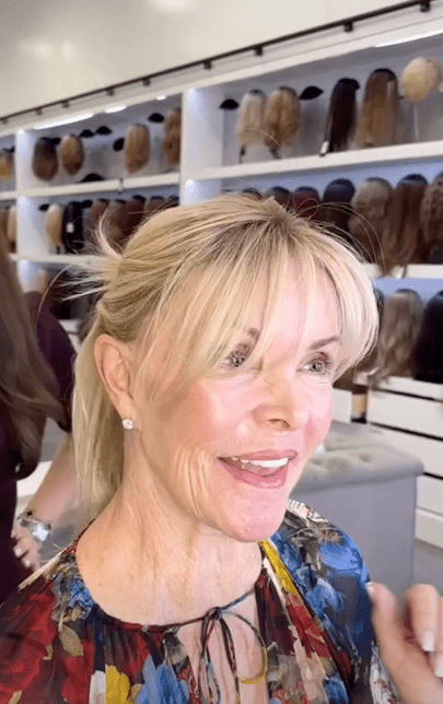 9" Fringe Topper Beige Blonde w/ Reverse Balayage