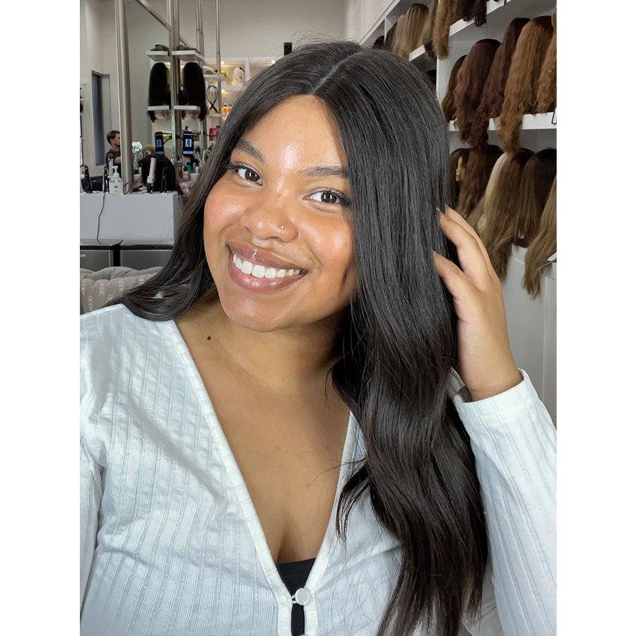 20" Divine Lace Top Wig Neutral Black