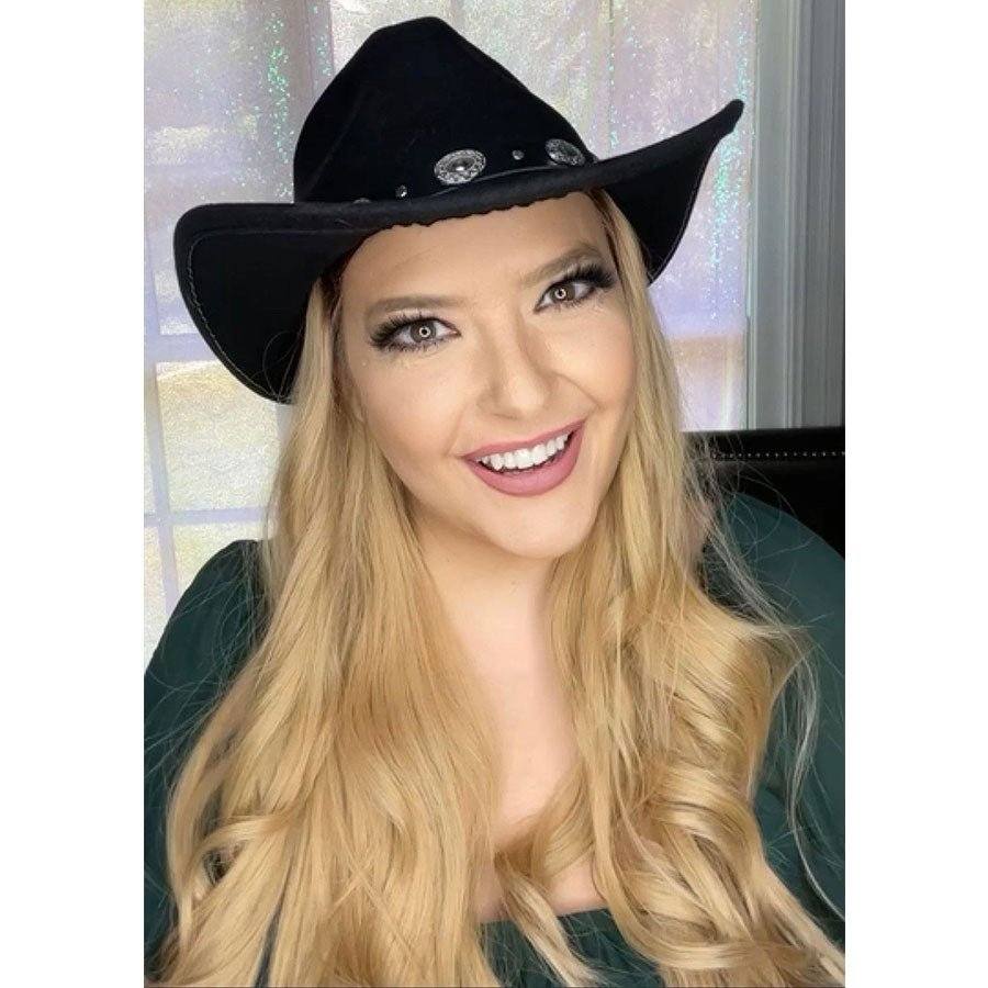24" HatFall Wig Golden Blonde